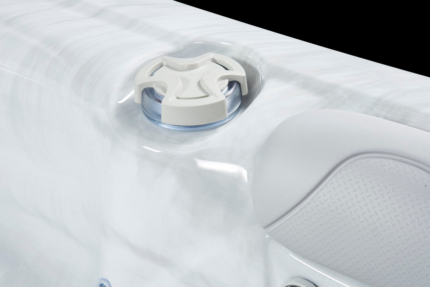 Luso Spas - THE ARA PLUG & PLAY