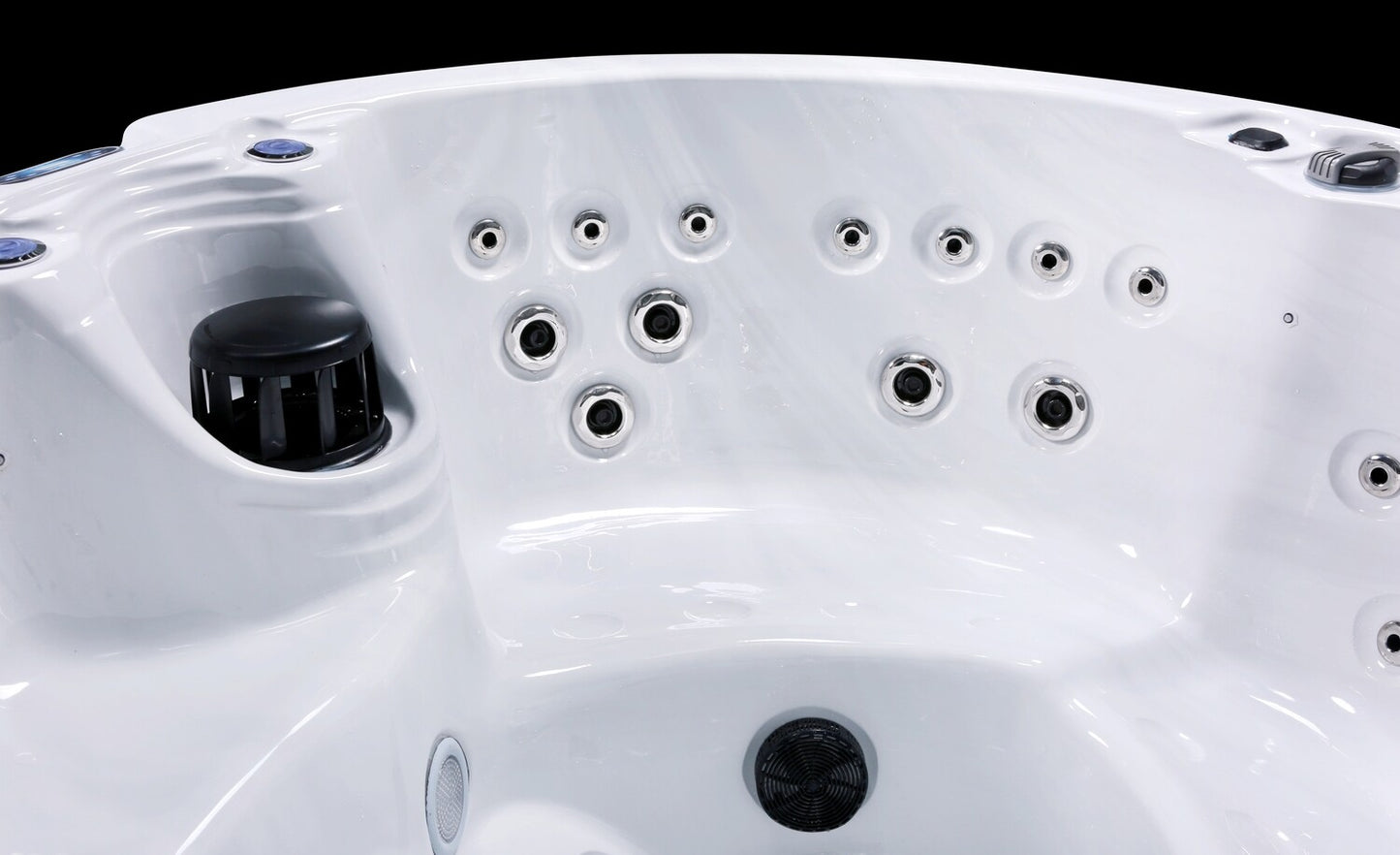 Luso Spas - THE ZODIAC PLUG & PLAY (IN STOCK)