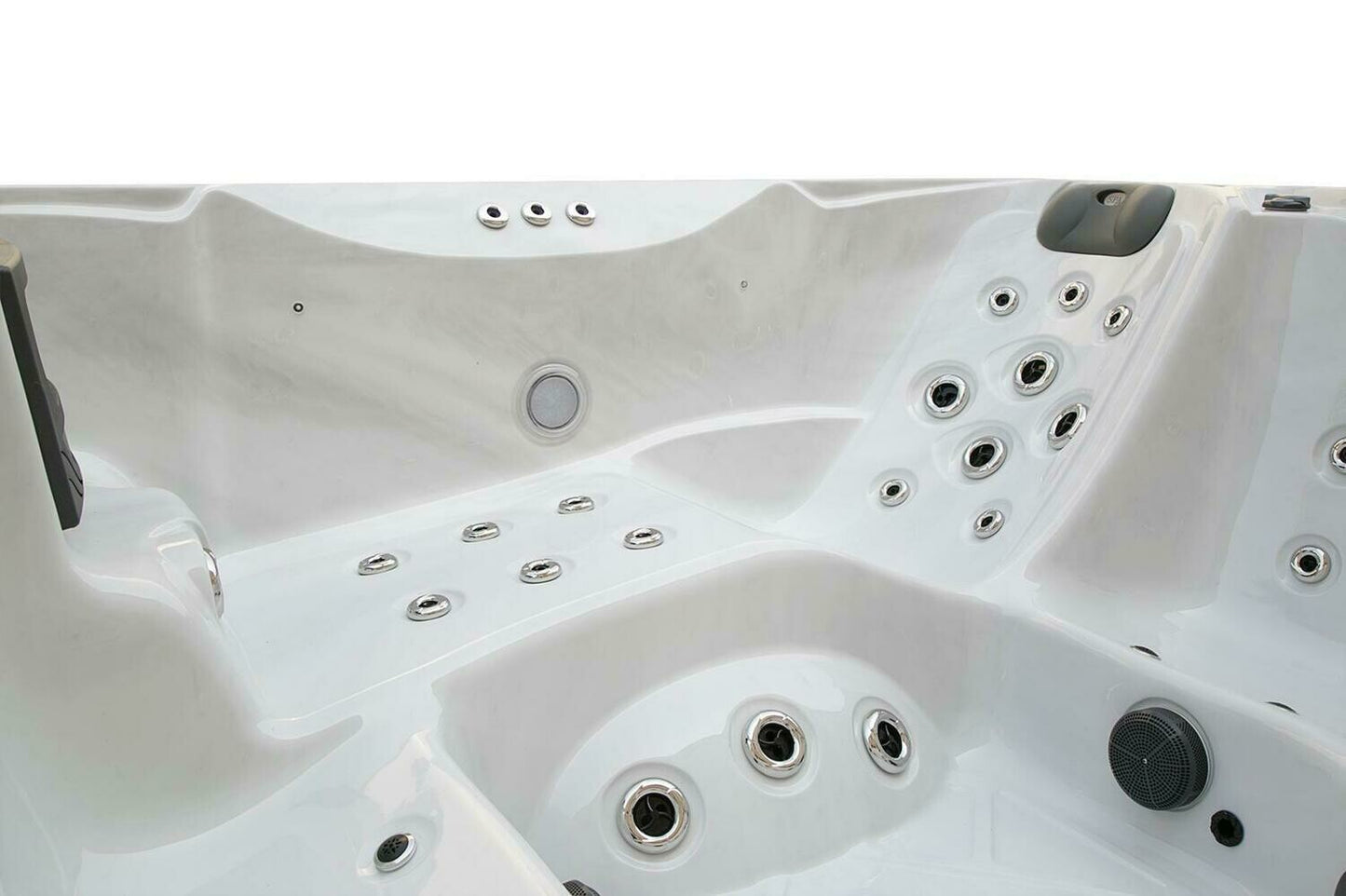 Luso Spas - THE SANTORINI (IN STOCK)