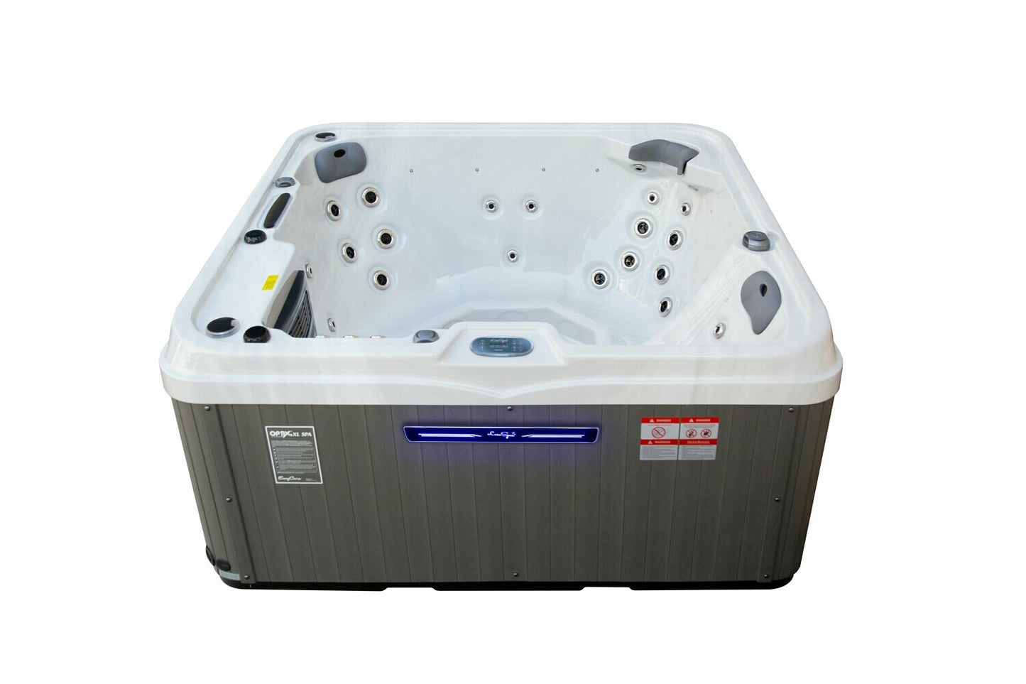 Luso Spas - THE CHICAGO PLUG & PLAY (IN STOCK)